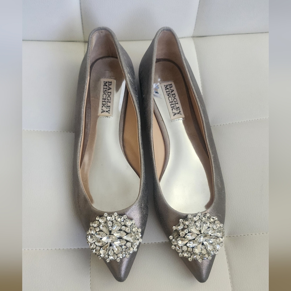 Badgley Mischka Metallic Flats with Crystal Embellishments, Size 6 1/2.